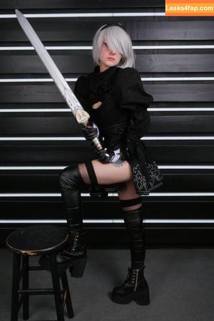 Busy B ASMR photo #0516