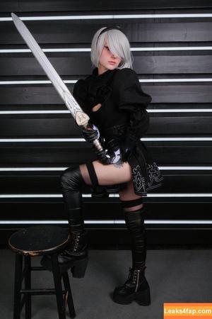 Busy B ASMR photo #0517