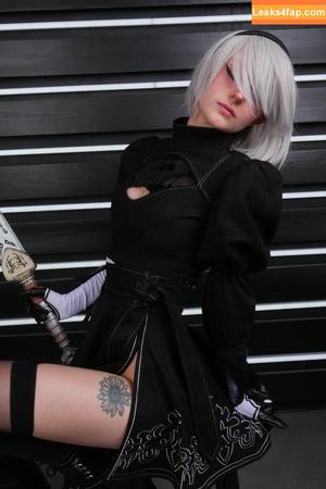 Busy B ASMR photo #0523