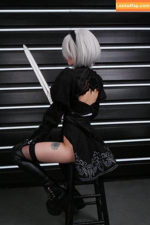 Busy B ASMR photo #0530