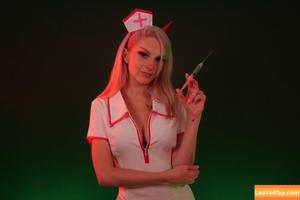 Busy B ASMR photo #0539