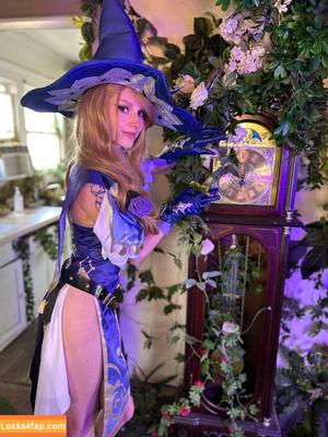 Busy B ASMR photo #0636