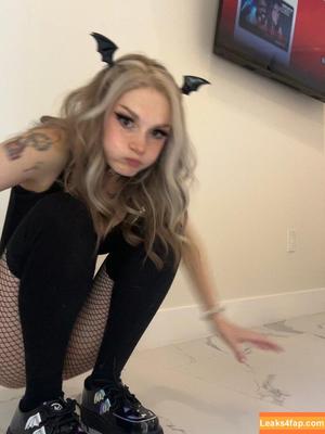 Busy B ASMR photo #0674