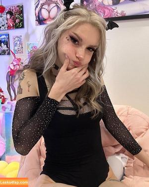 Busy B ASMR photo #0708