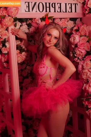 Busy B ASMR photo #0761