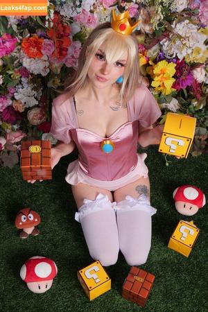 Busy B ASMR photo #0807