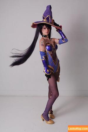 Busy B ASMR photo #0865