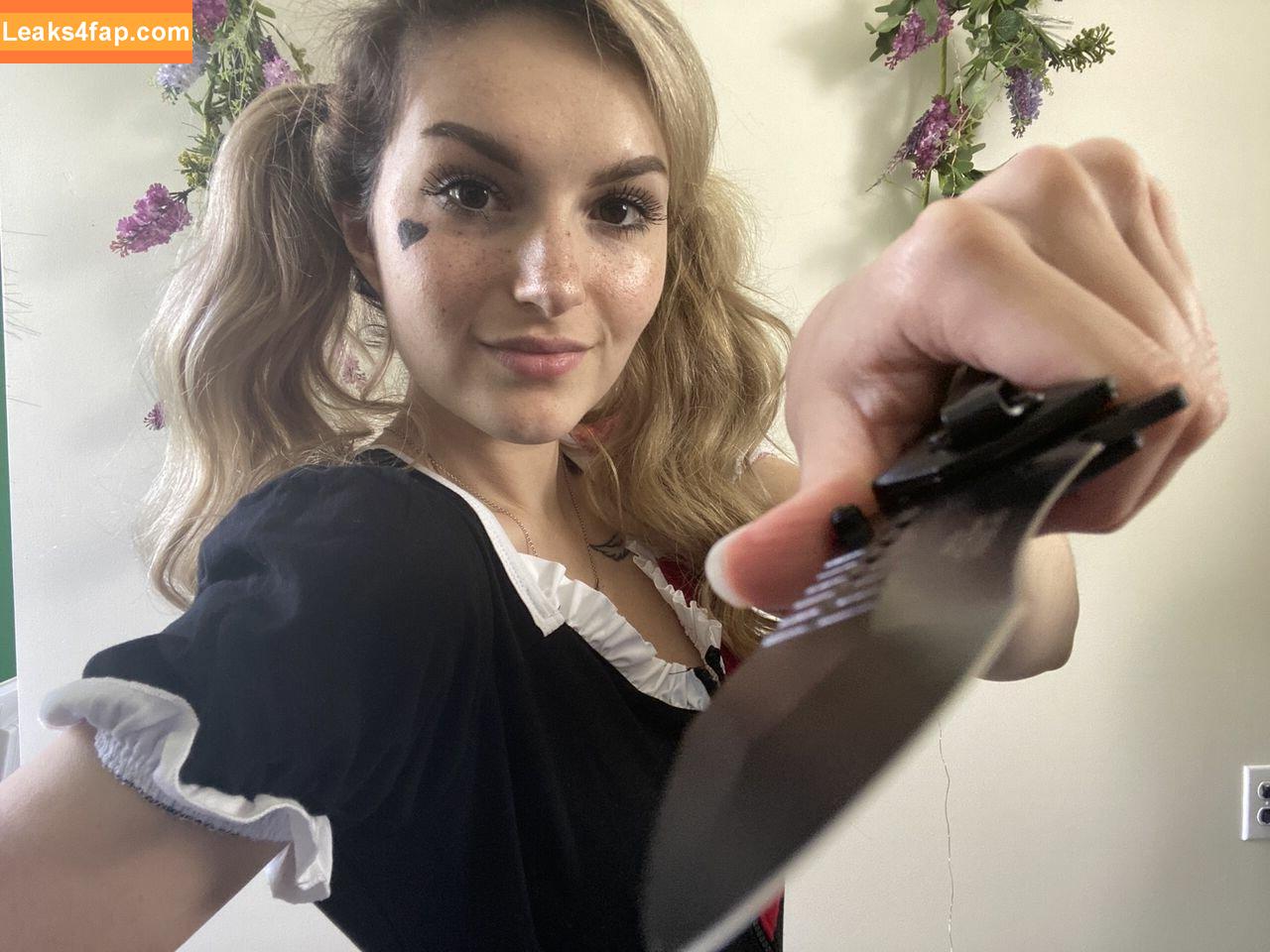 Busy B ASMR / busybasmr leaked photo photo #1050
