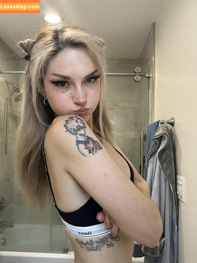 Busy B ASMR / busybasmr leaked photo photo #1113