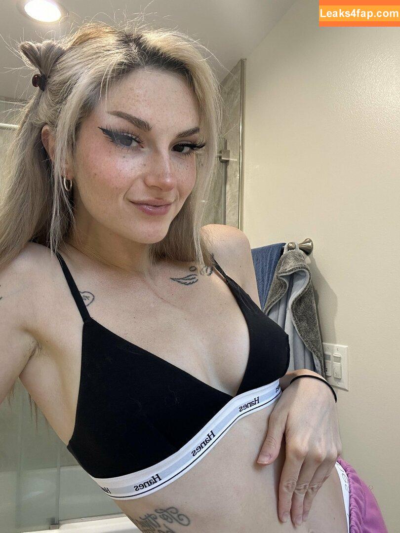Busy B ASMR / busybasmr leaked photo photo #1114