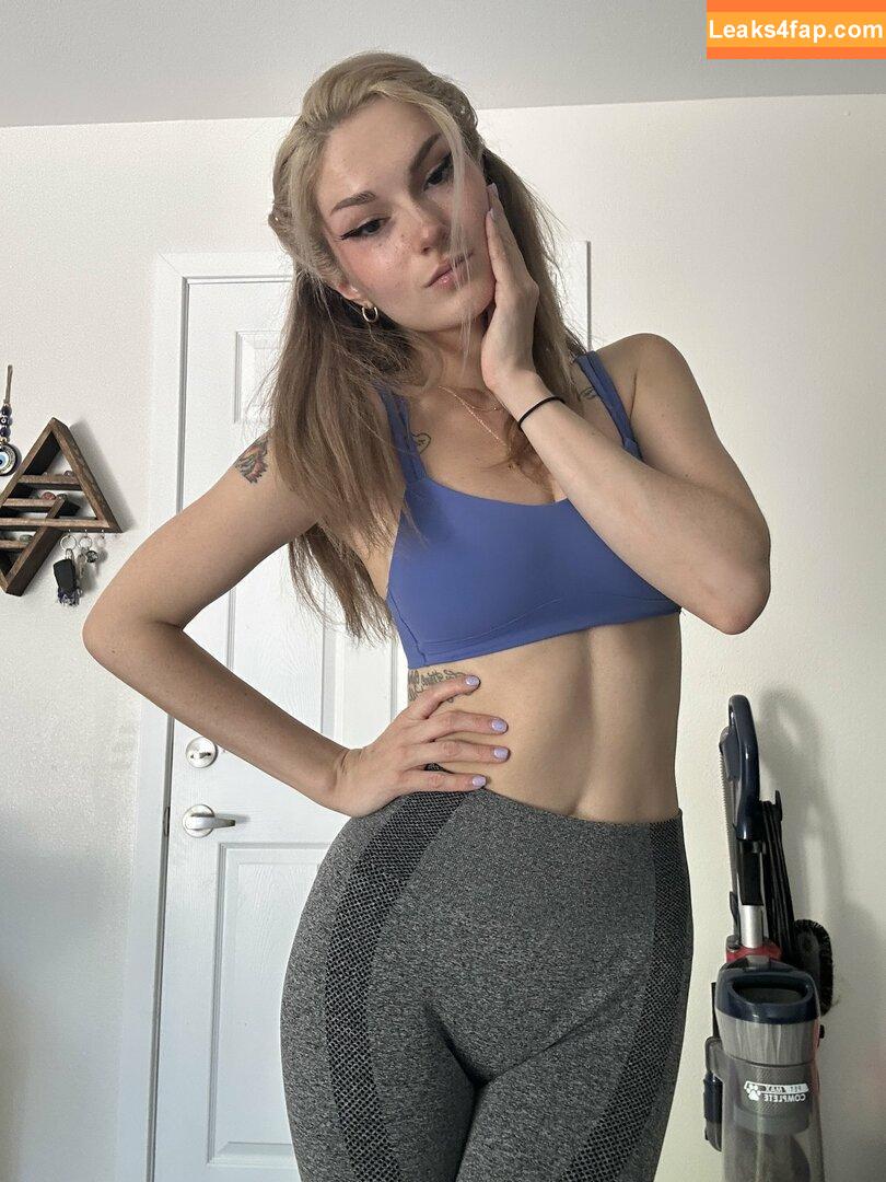 Busy B ASMR / busybasmr leaked photo photo #1125