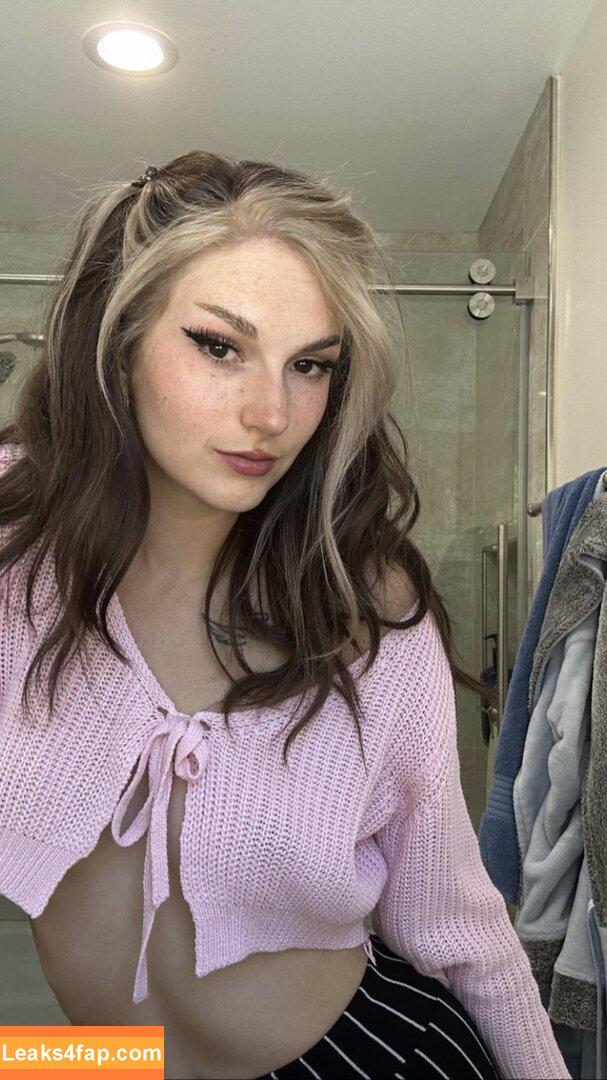 Busy B ASMR / busybasmr leaked photo photo #1201