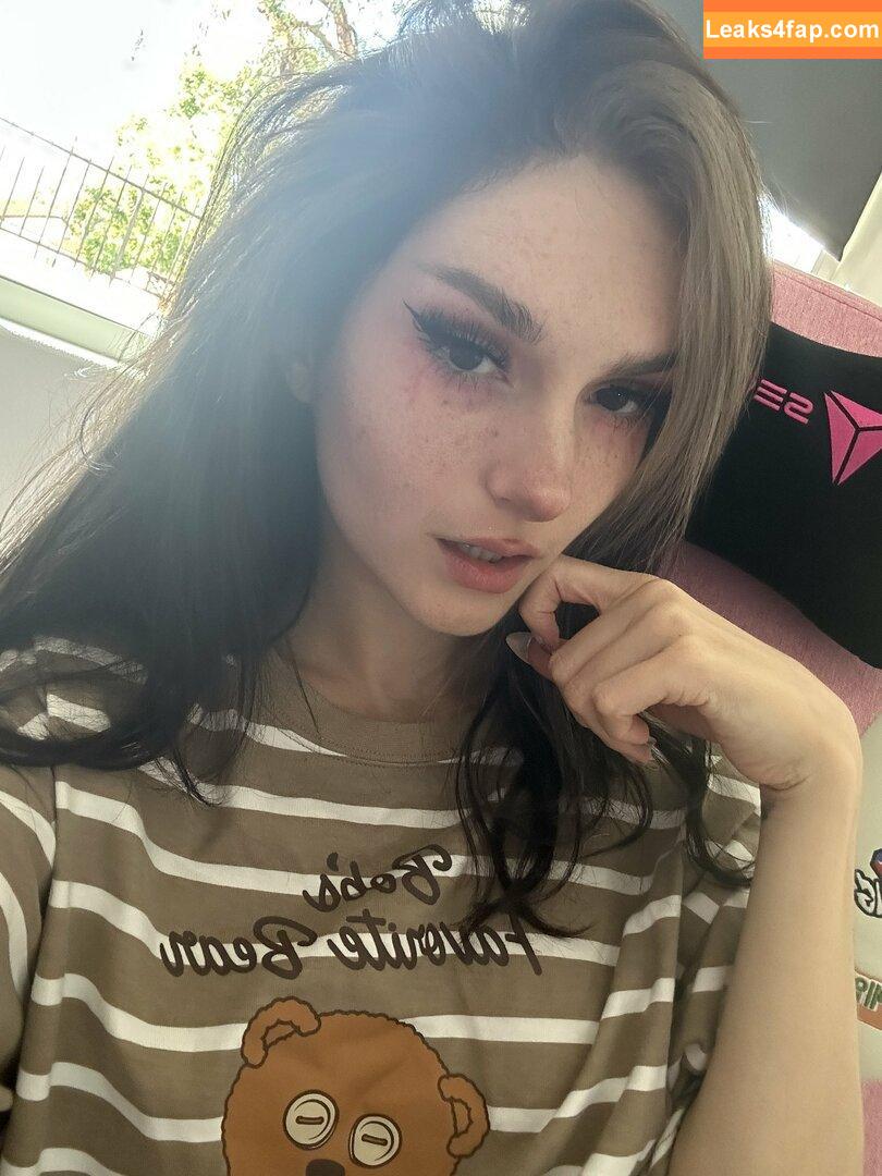 Busy B ASMR / busybasmr leaked photo photo #1290