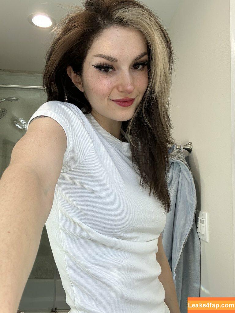Busy B ASMR / busybasmr leaked photo photo #1399