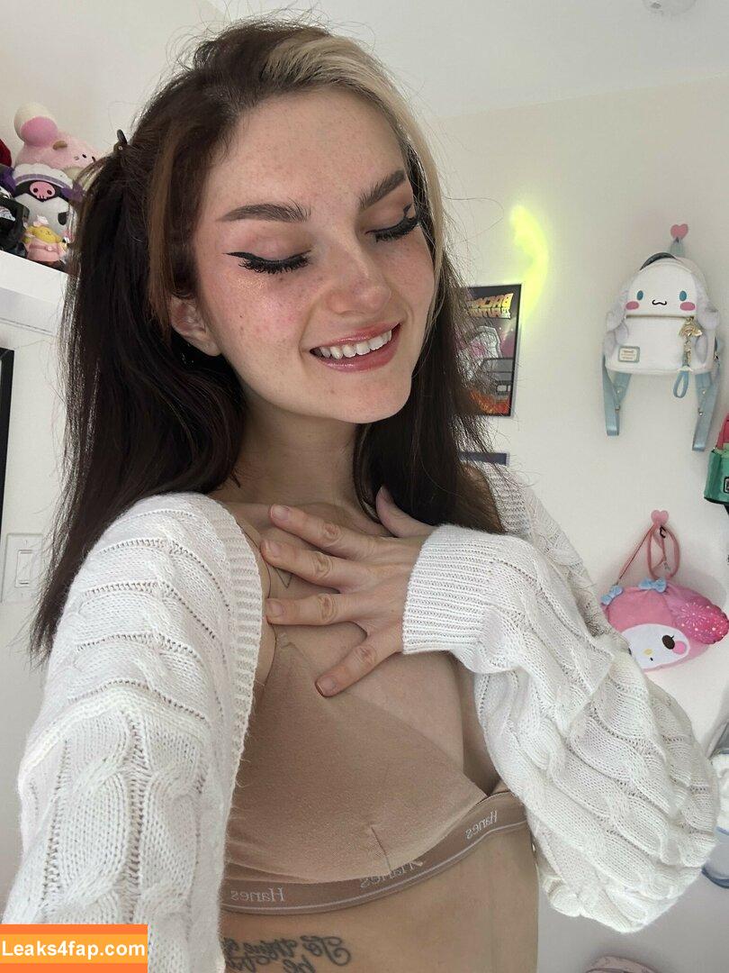 Busy B ASMR / busybasmr leaked photo photo #1402
