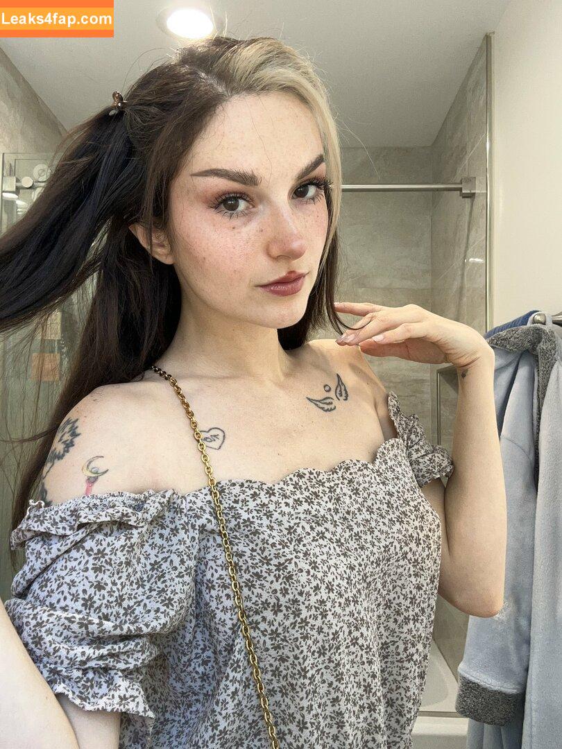 Busy B ASMR / busybasmr leaked photo photo #1420