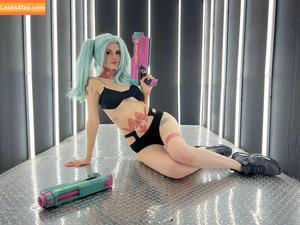 Busy B ASMR photo #1063