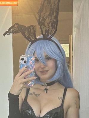 Busy B ASMR photo #1223