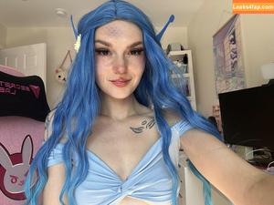 Busy B ASMR photo #1337