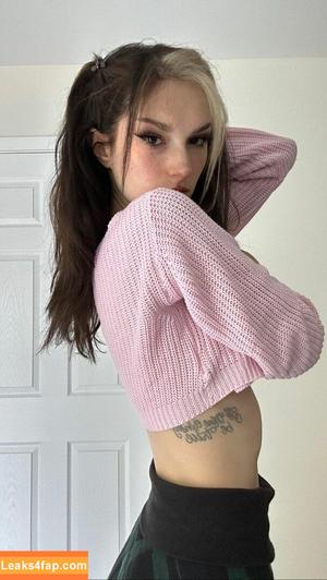 Busy B ASMR photo #1340