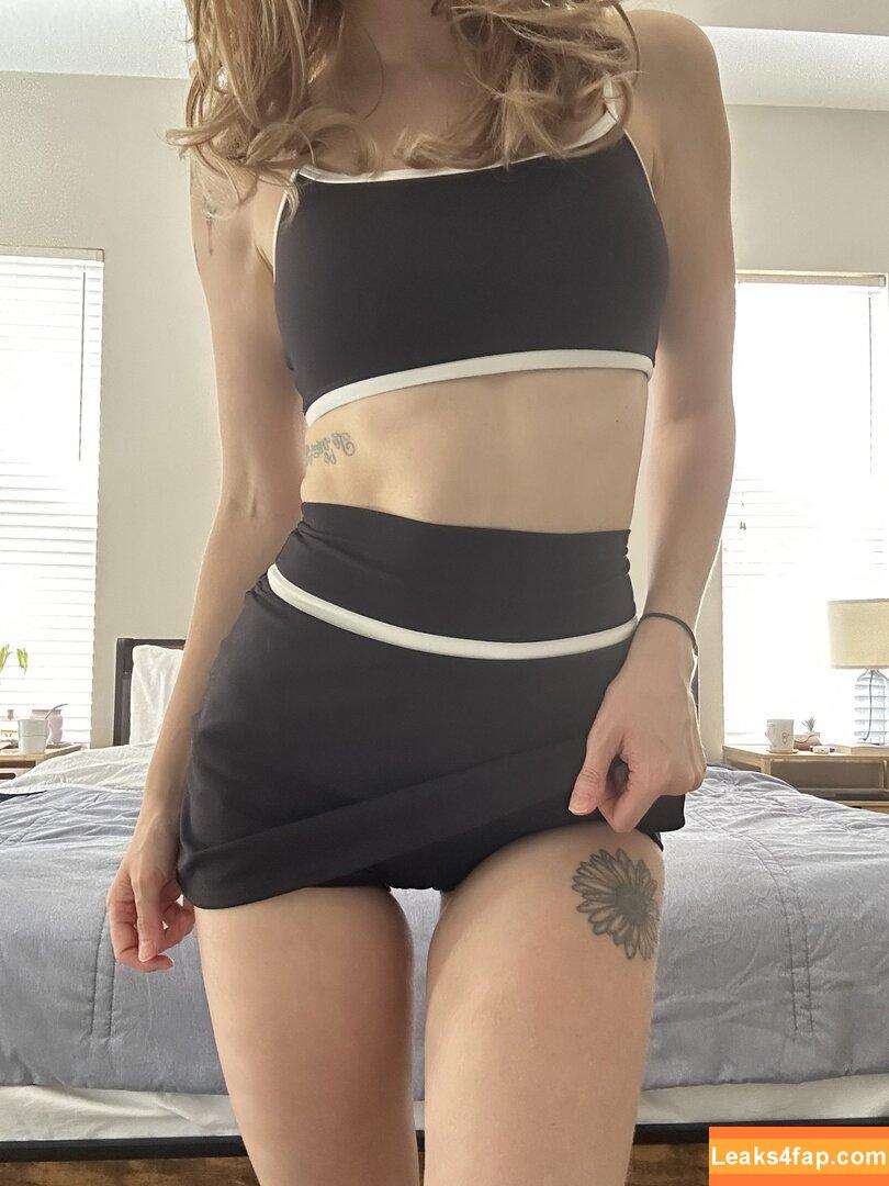Busy B ASMR / busybasmr leaked photo photo #2173
