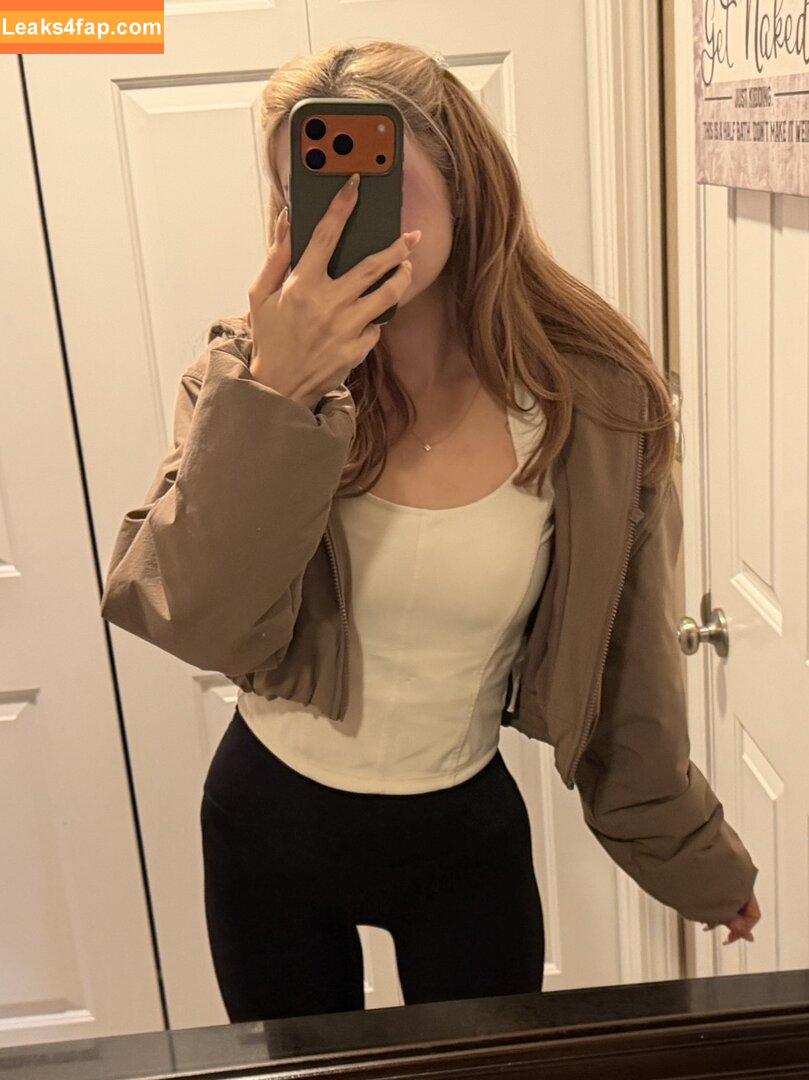 Busy B ASMR / busybasmr leaked photo photo #2251