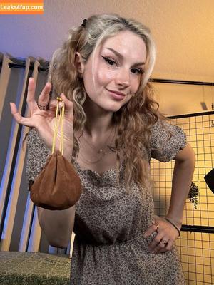 Busy B ASMR photo #2179