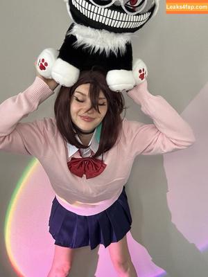Busy B ASMR photo #2199