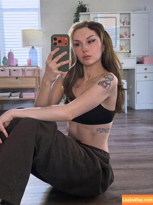 Busy B ASMR photo #2267