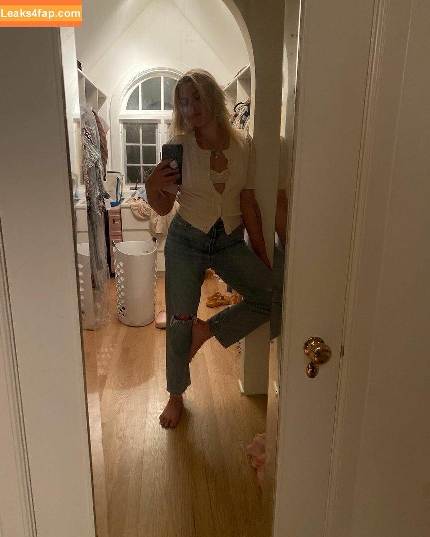 Busy Philipps / busyphilipps leaked photo photo #0014