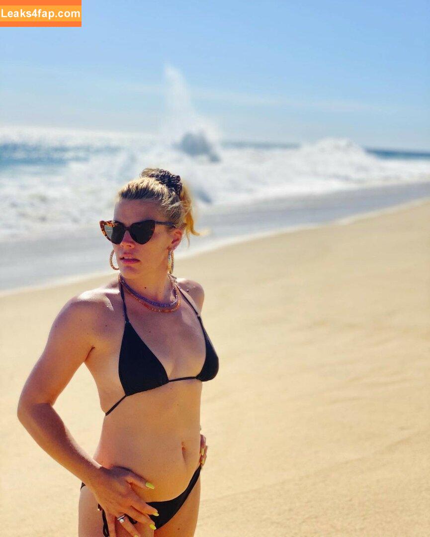 Busy Philipps / busyphilipps leaked photo photo #0048