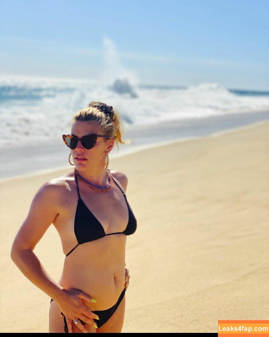 Busy Philipps / busyphilipps leaked photo photo #0096