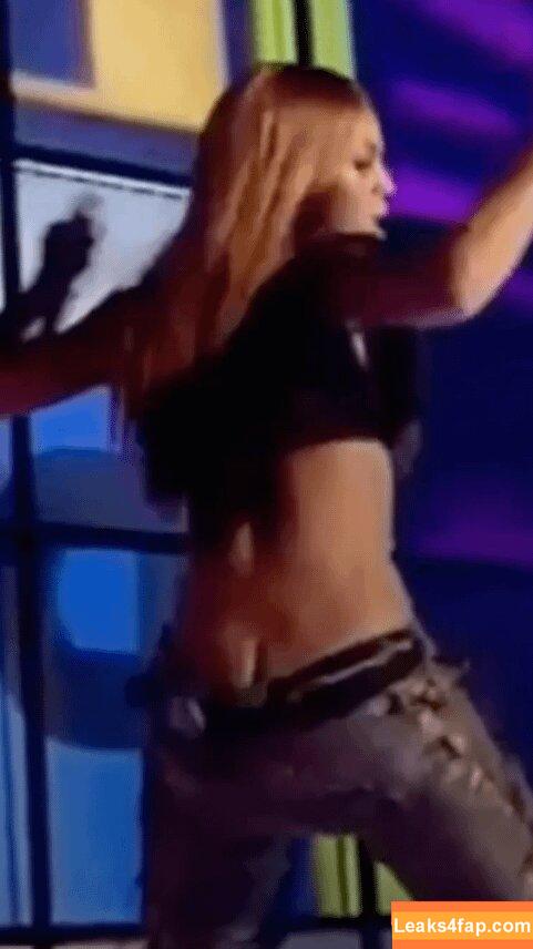 Buttcracks / littleteresa leaked photo photo #0022