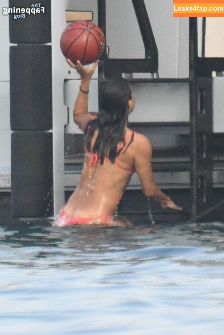 Buttcracks / littleteresa leaked photo photo #0055