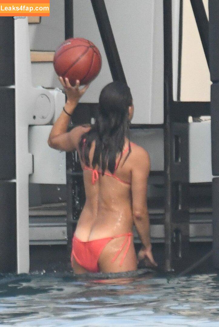 Buttcracks / littleteresa leaked photo photo #0057