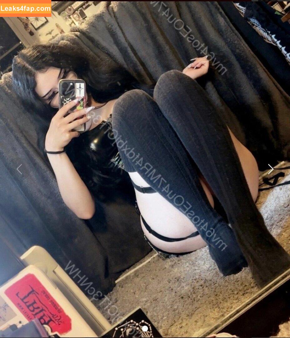 butter.on.a.poptart69 / Mia Rose leaked photo photo #0296