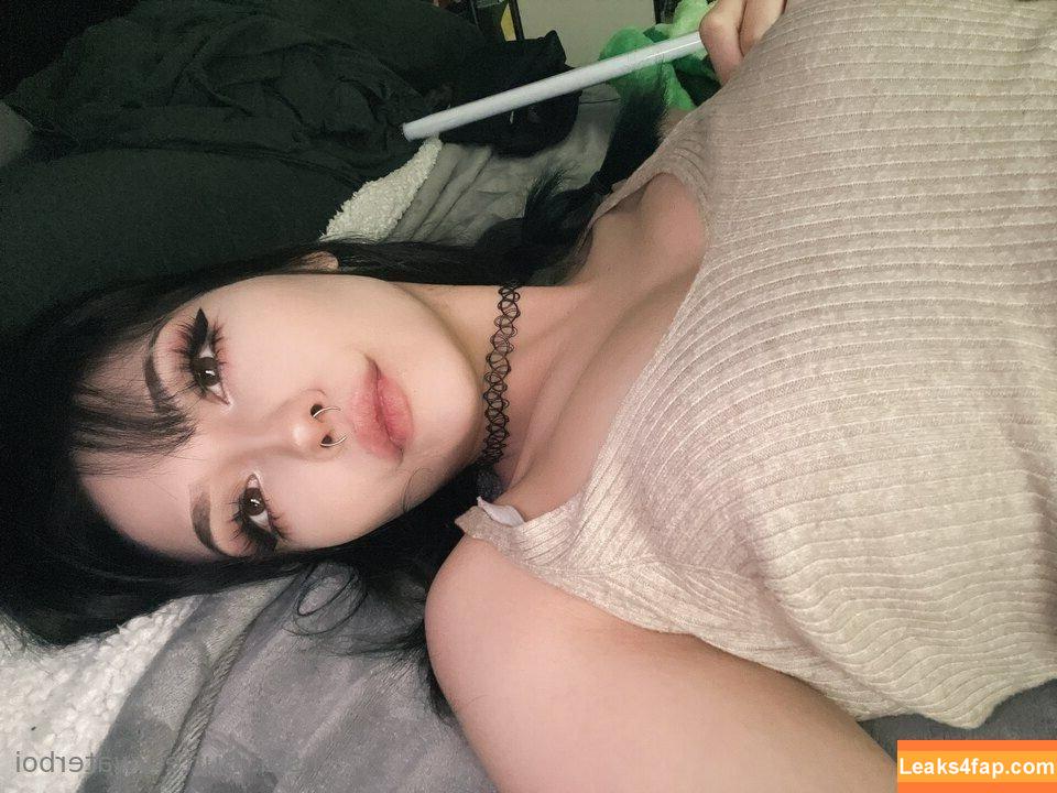 ButteryWaterBoi / awkwardlevi слитое фото фото #0300