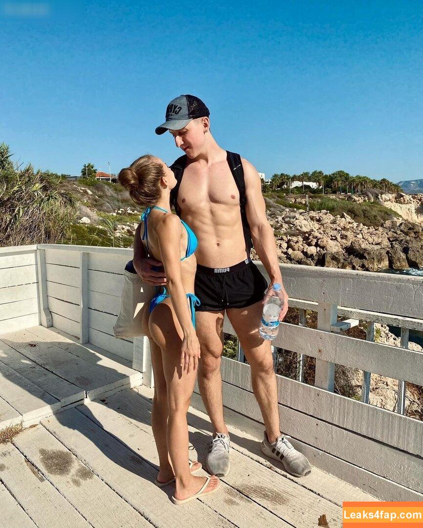 By.isabelyvonne leaked photo photo #0098