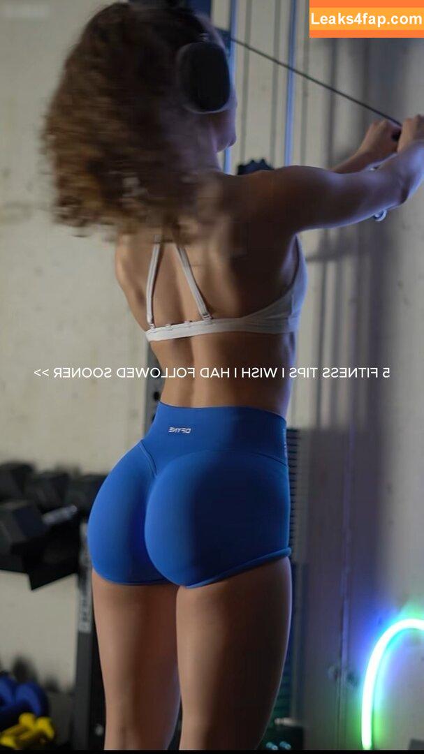 By.isabelyvonne leaked photo photo #0328