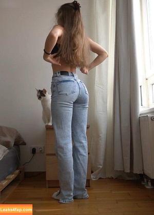 By.isabelyvonne photo #0270