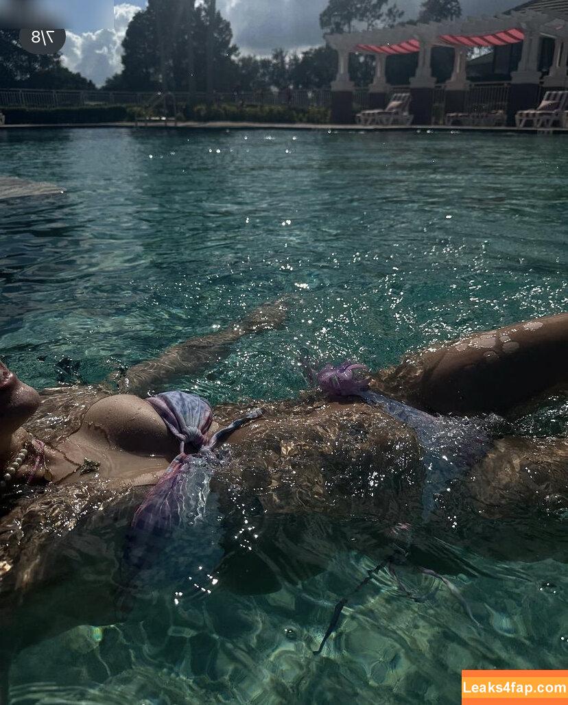 Caal.me.annaa / caall.me.anna leaked photo photo #0007