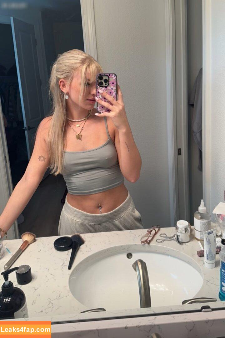 Caal.me.annaa / caall.me.anna leaked photo photo #0098