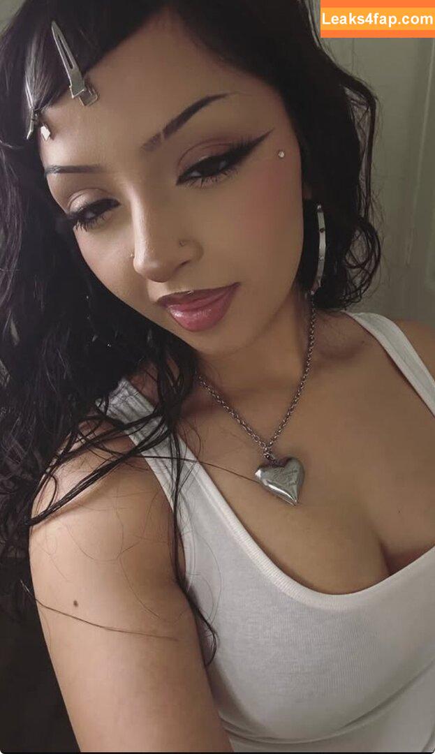 Cacawaterslushy / Victoria / bbxvictoria / vicky leaked photo photo #0024