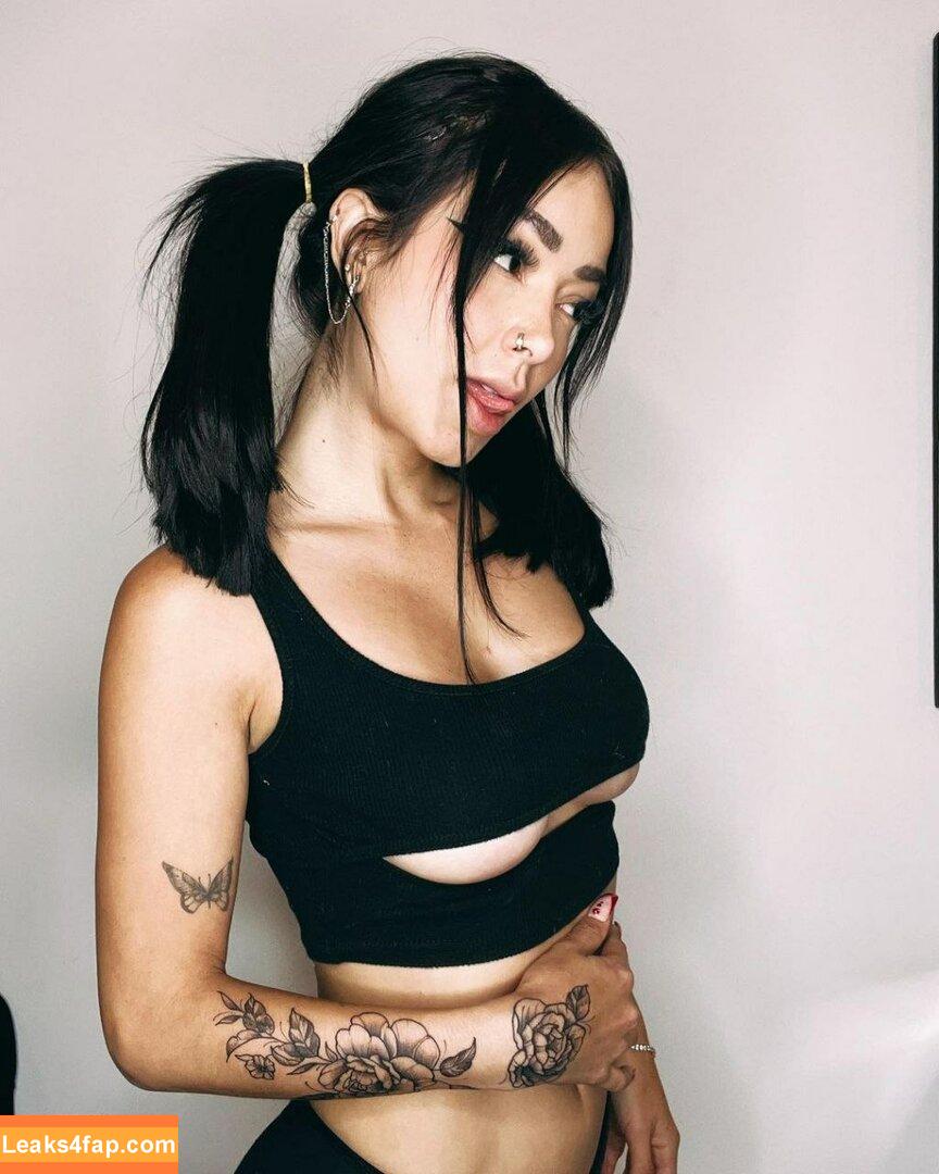 Caelike /  leaked photo photo #0017