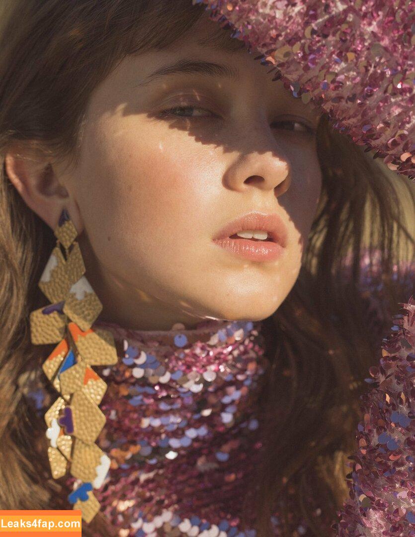 Cailee Spaeny / caileespaeny leaked photo photo #0128