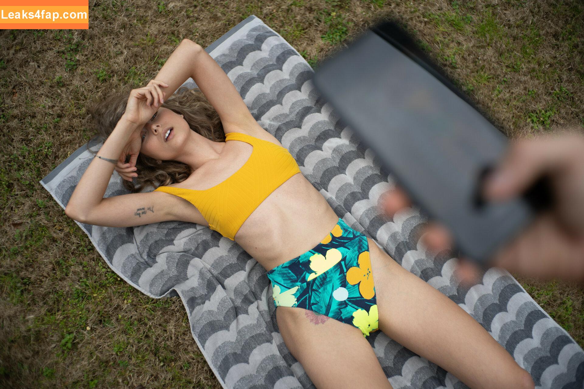 Cait Del Mar / caitblu / caitdelmar / cdm.darling слитое фото фото #0470