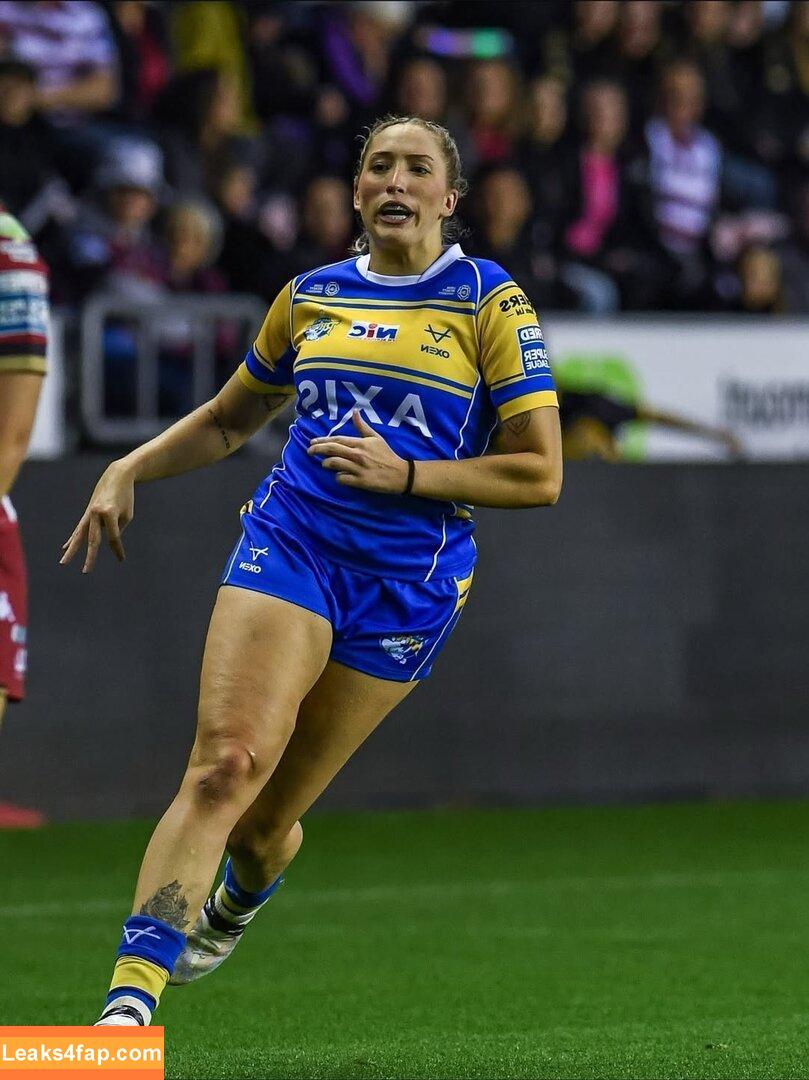 Caitlin Beevers / CaitlinBeevers1 / caitb.1 leaked photo photo #0193