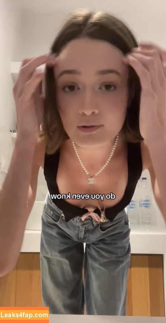 Caitlin Erin O'Neill / uhh_uma leaked photo photo #0109