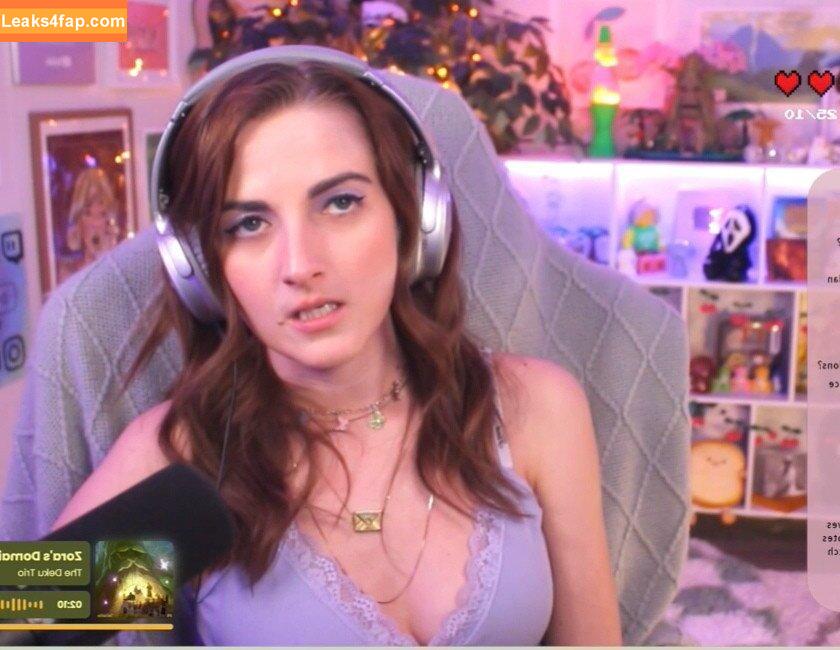 Caitlin Marie Reacts / She's Scared / the.caitlin.marie leaked photo photo #0009