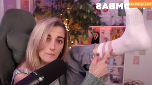 Caitlin Marie Reacts photo #0026